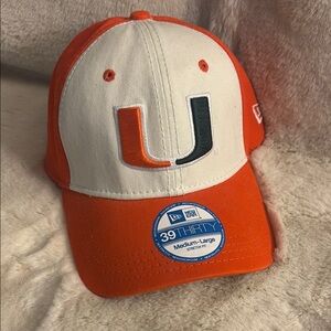 U Miami hat - Med/Large NWT